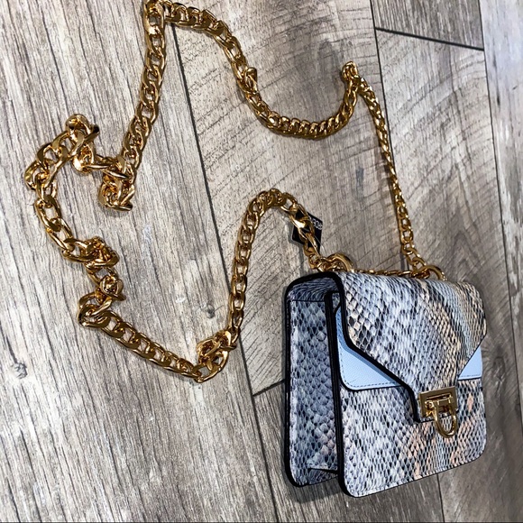 Snakeskin Print Crossbody Purse with Gold Chain - Picture 3 of 6